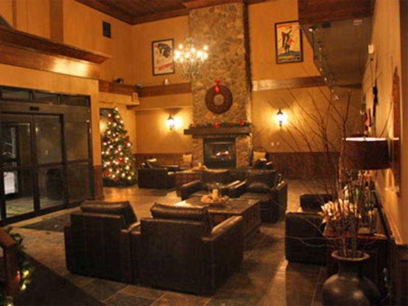 Glacier Mountaineer Lodge Golden Exteriér fotografie
