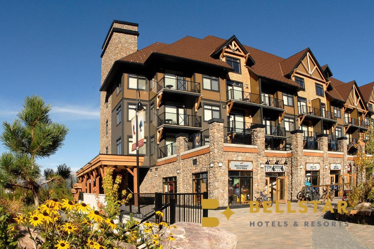 Glacier Mountaineer Lodge Golden Exteriér fotografie